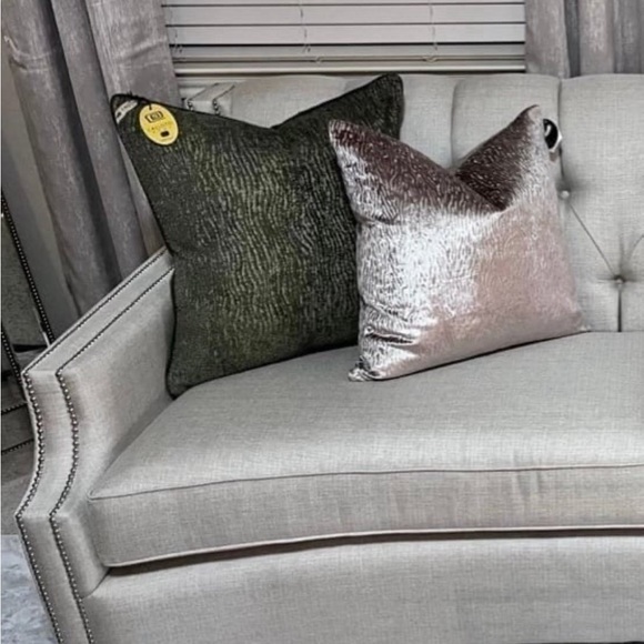 1-NWT CALLISTO HOME DECORATIVE PILLOW (please read description for details) - Picture 6 of 12